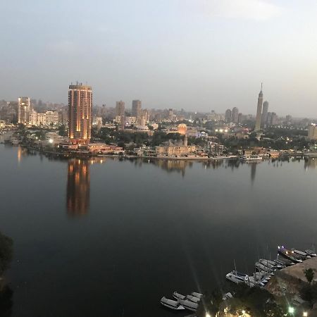 Horizon Nile Tower Hotel Kairo Bagian luar foto