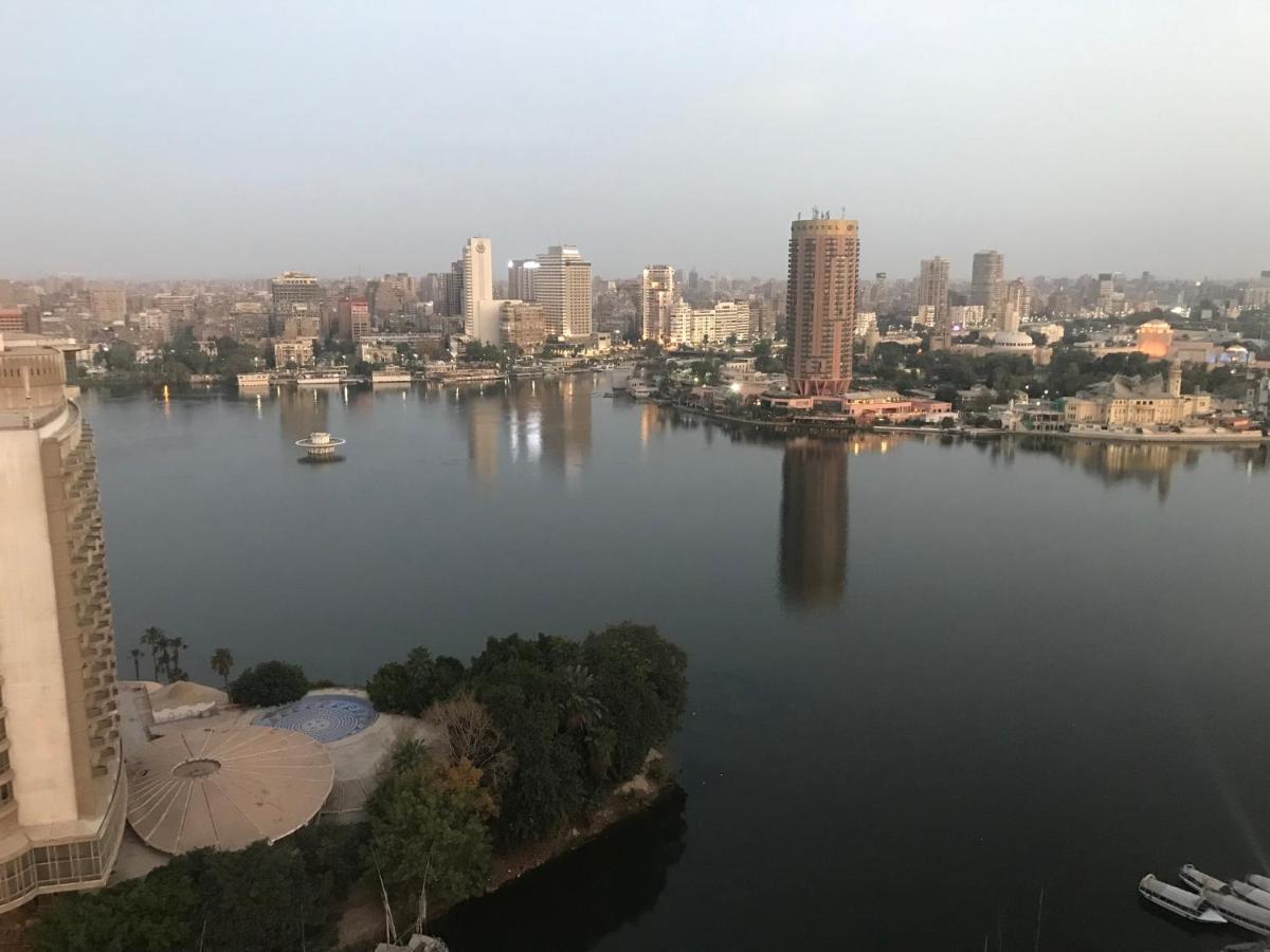 Horizon Nile Tower Hotel Kairo Bagian luar foto