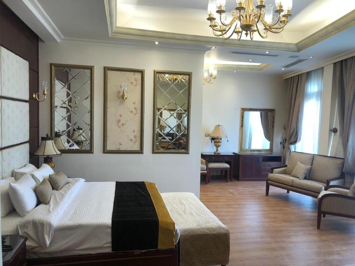 Horizon Nile Tower Hotel Kairo Bagian luar foto