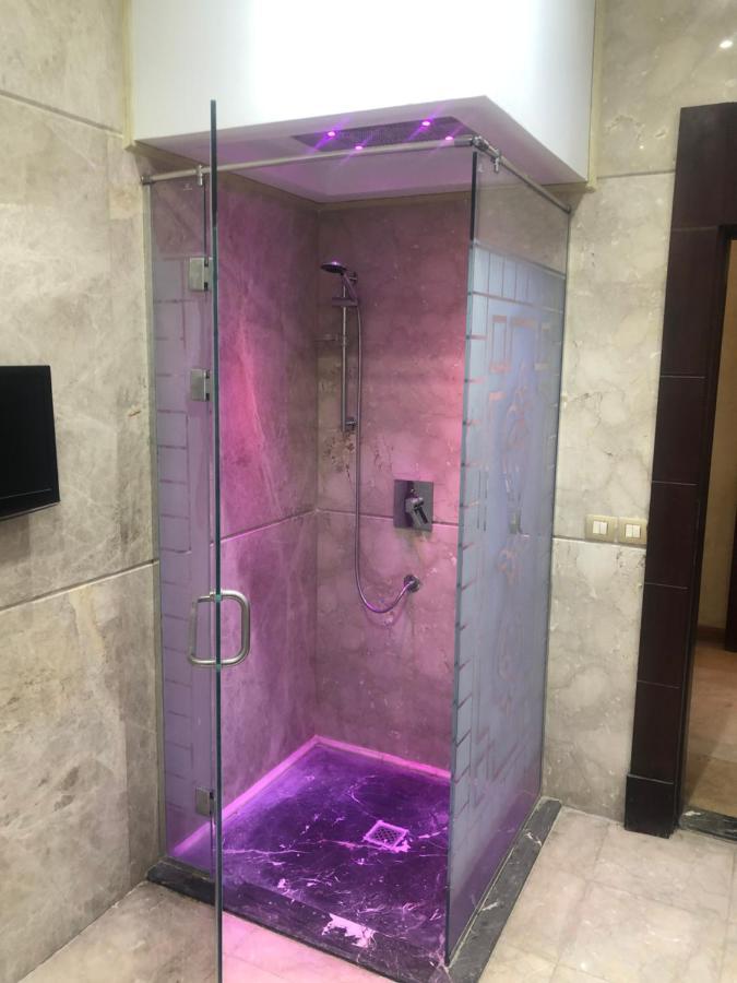 Horizon Nile Tower Hotel Kairo Bagian luar foto