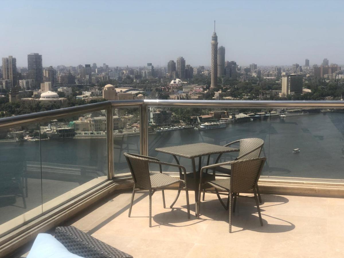 Horizon Nile Tower Hotel Kairo Bagian luar foto