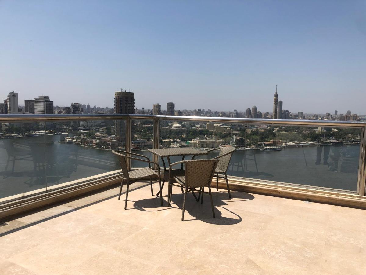 Horizon Nile Tower Hotel Kairo Bagian luar foto
