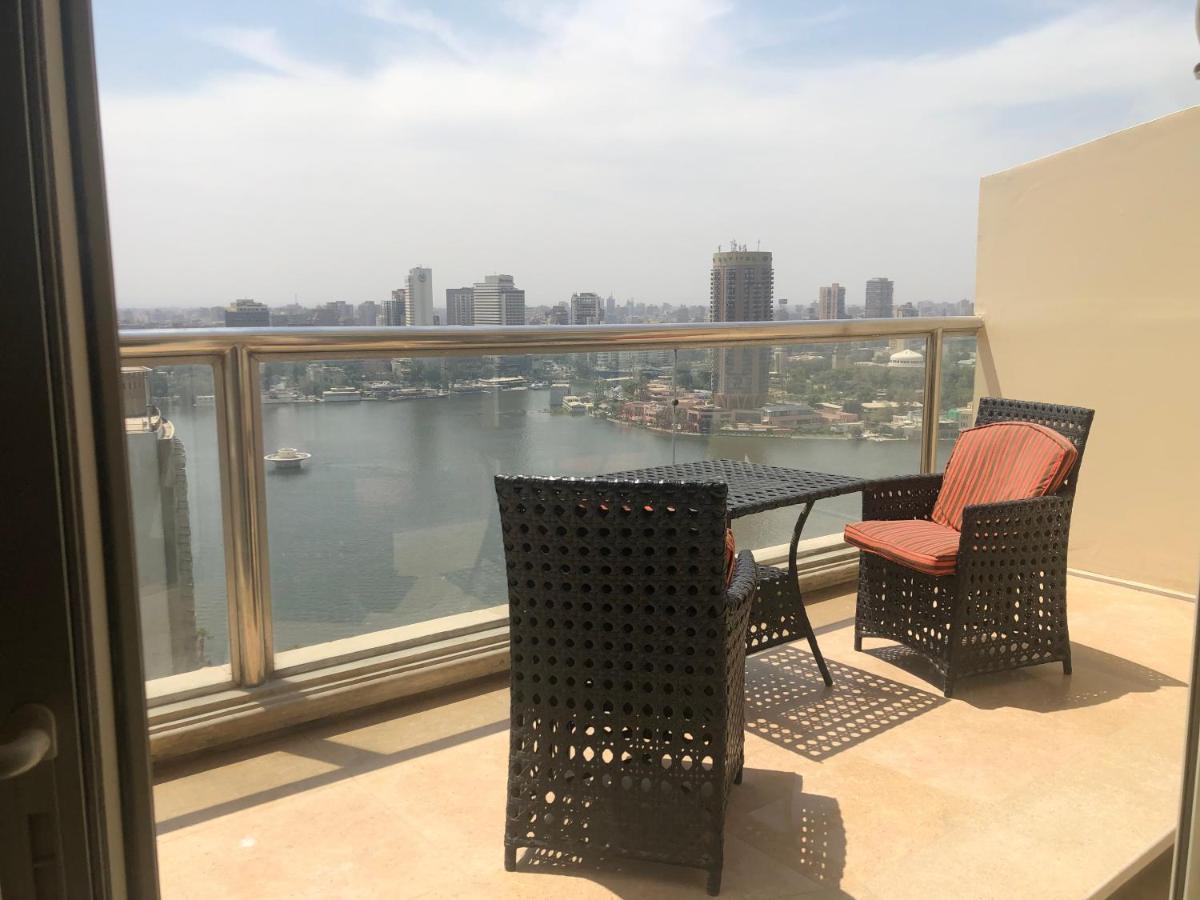 Horizon Nile Tower Hotel Kairo Bagian luar foto
